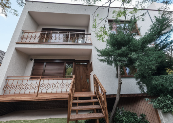 TOP PONUKA! Priestranný 4izb. dom s garážou Biely Kostol, pozemok 560m2, 5km od Trnavy