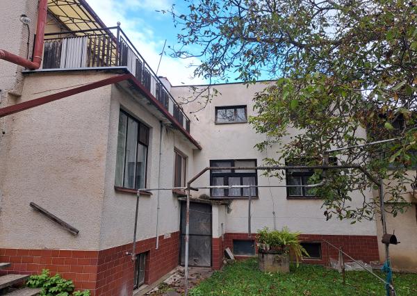 Trakovice - Dom s veľký pozemok pre veľké sny