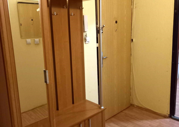 F017-213-KATA  PRENÁJOM 3 IZBOVÉHO BYTU