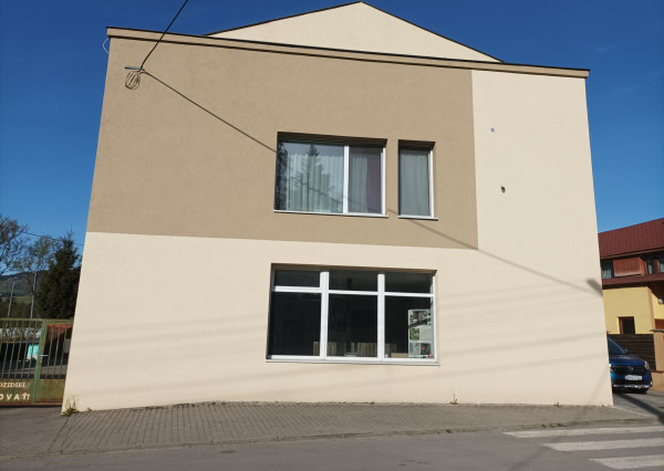 Byt v centre mesta s pocitom rodinného prostredia! / F242- 112-ALPO/