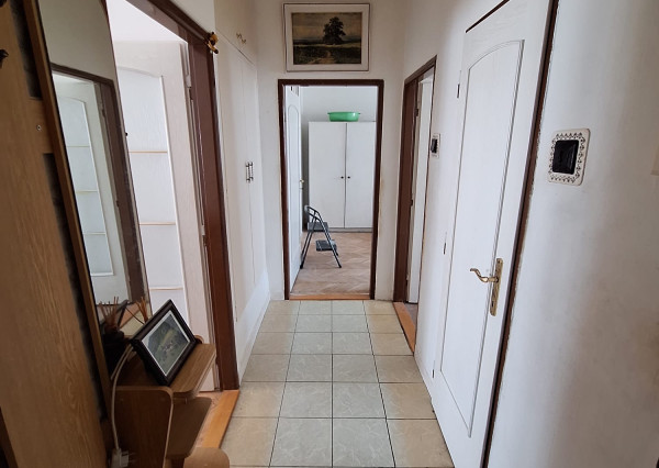 3 izbový byt  62,20 m², centrum, Hlohovec
