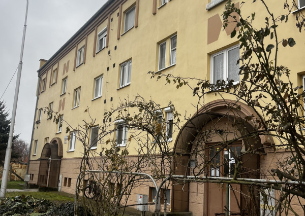 (F003-113-GEKA) 3-izbový byt v Komárne