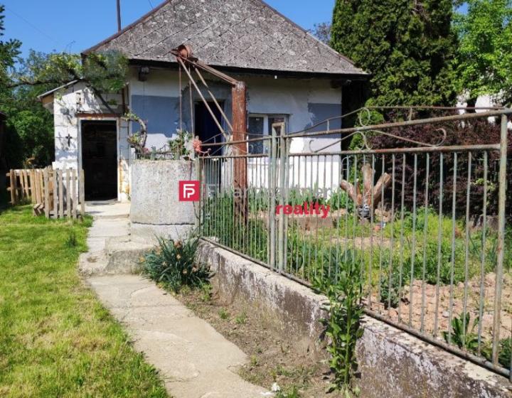 EXKLUZÍVNE iba u nás na predaj vidiecký dom v obci Lekárovce okres Sobrance.