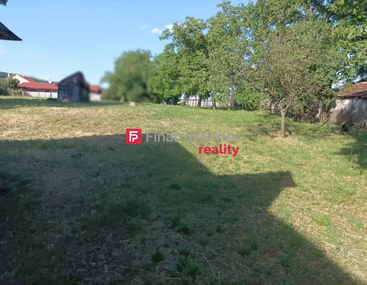 Exkluzívne na predaj stavebný pozemok pri Thermal šírava Spa Resort v Kaluži.F016-14-IGMI.