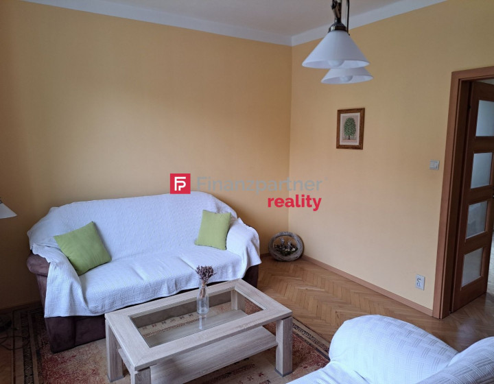 Pekný 2 izbový byt po kompletnej rekonštrukcii.