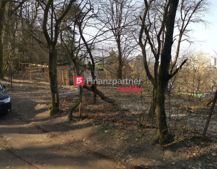 Stavebný pozemok na predaj