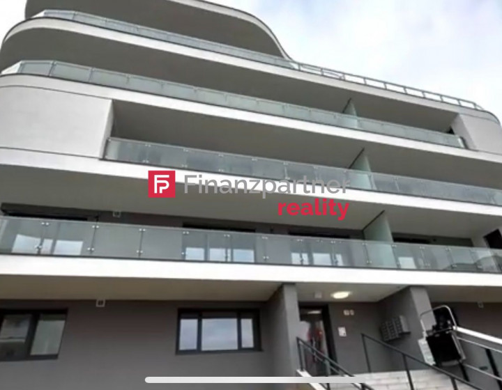 Na prenájom 3-izbový byt na Andovskej ulici v Nových Zámkoch