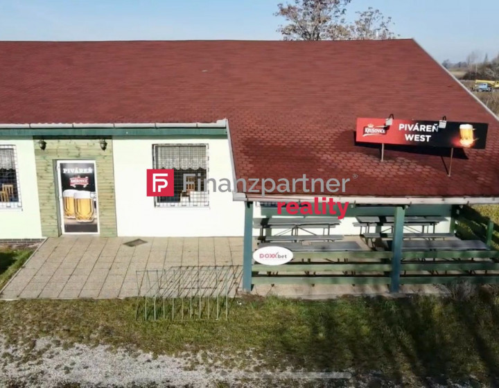 Ponúkame na predaj vo výhradnom zastúpení priestory na podnikanie v Jatove.