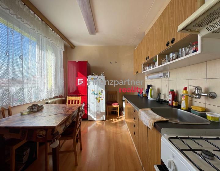 ZNÍŽENÁ CENA Na predaj 3 izbový byt v meste Trebišov