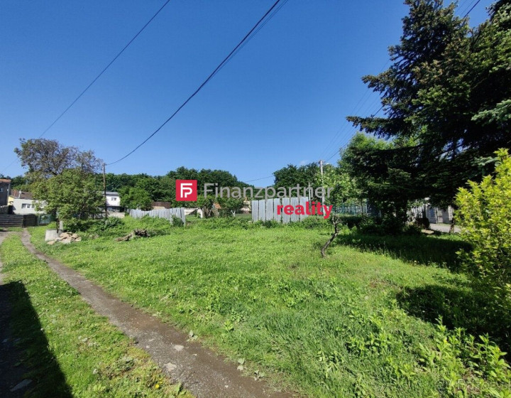 Exkluzívne na predaj pozemok v Klokočove