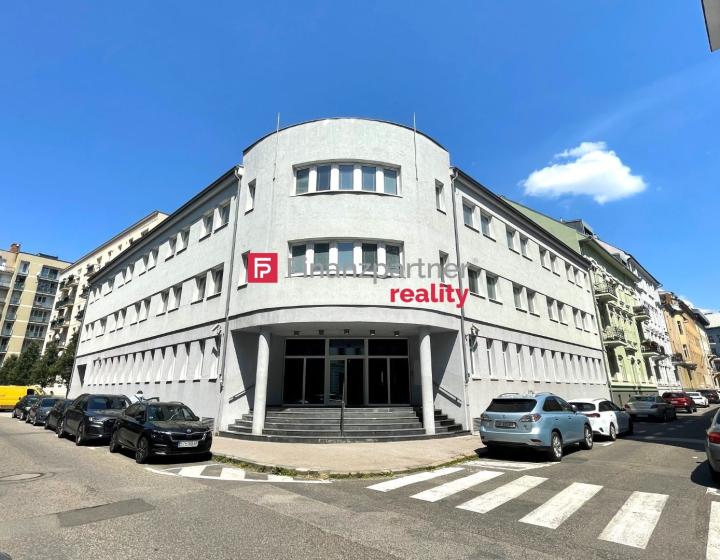 Kancelárie na prenájom v  centre Starého Mesta Bratislava