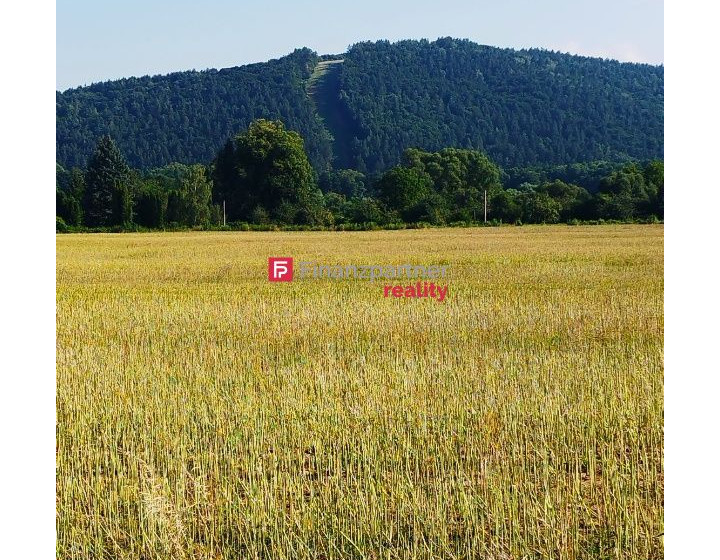 Investičný pozemok na predaj