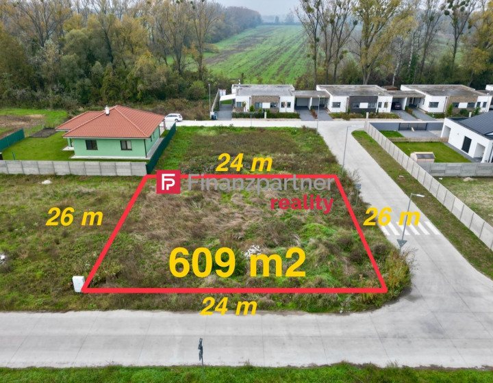 Na predaj stavebný pozemok 609 m2 v obci Dunajský Klátov