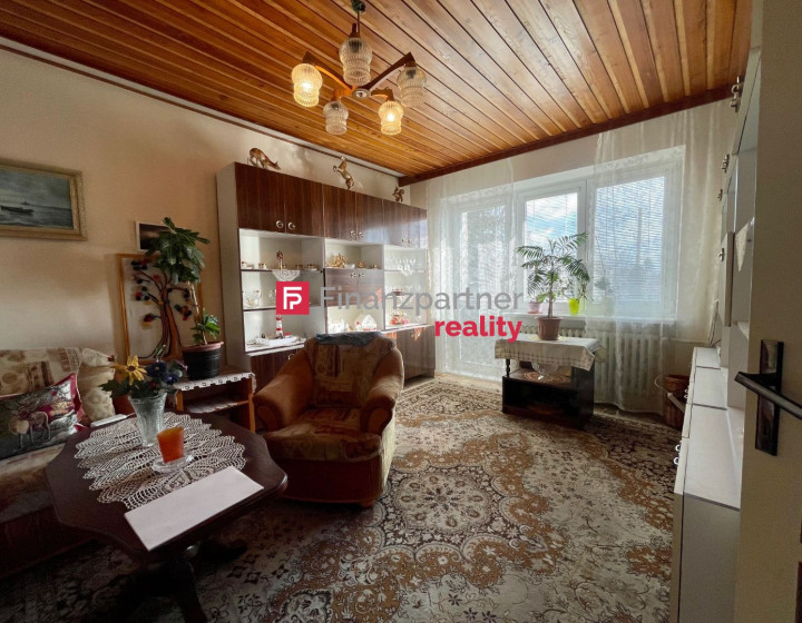 Nehnuteľnosť Kútniky - Na predaj pekný 5 izbový rodinný dom