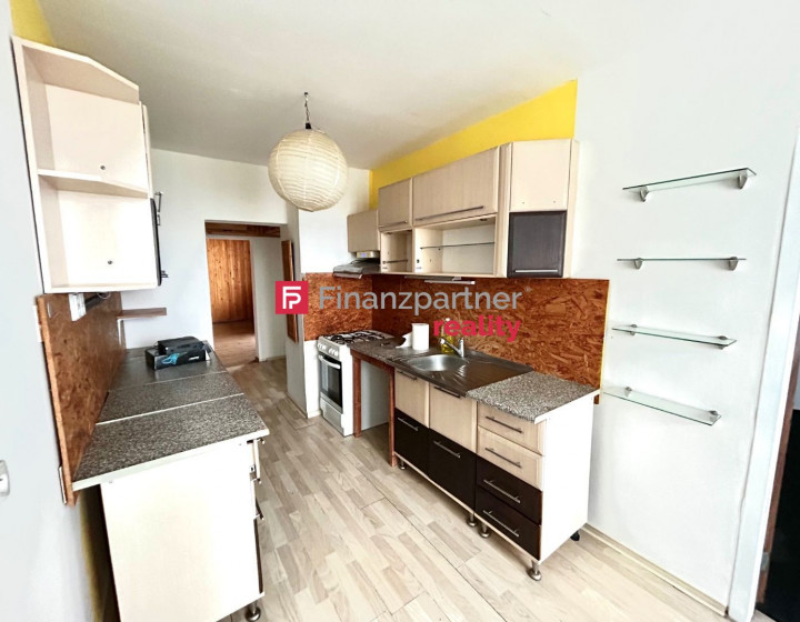 Na predaj 4-izbový byt Trebišov, ul. Berehovská