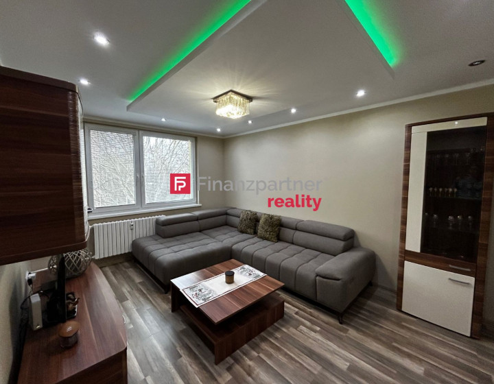 Slnečný 2 izbový byt po kompletnej rekonštrukcii, Piešťany