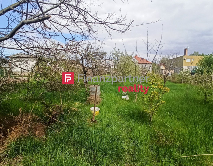 Dom na pozemku 1851 m2 ! Zemianske Sady.