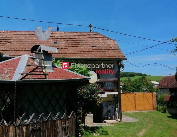 Na predaj kopaničiarska chalupa Brezová pod Bradlom