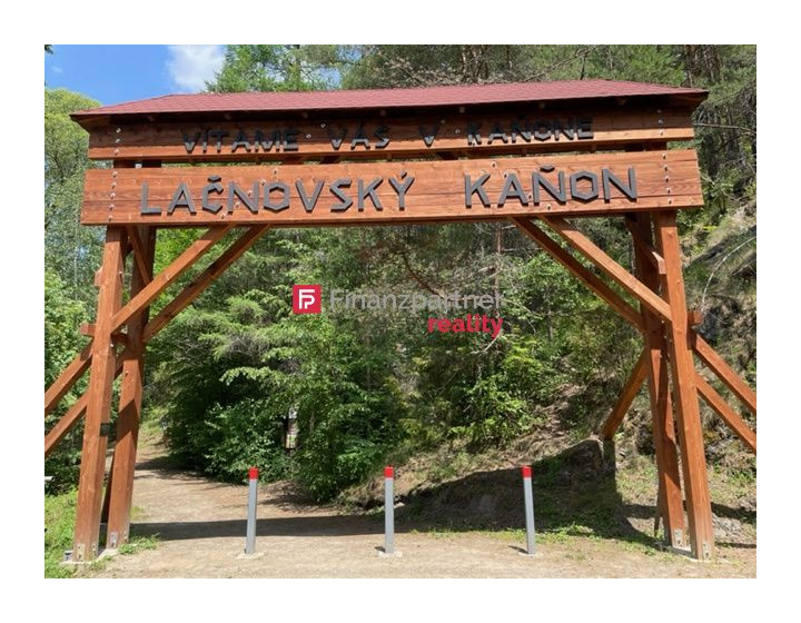 Poľovnícka rekreačná chata versus dom Lipovce (F463-13-ANM)
