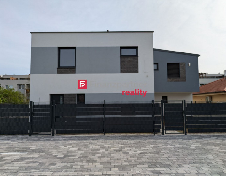 Nový trojizbový byt v samostatnom dome s rozlohou 80 m2 neďaleko Bratislavy.