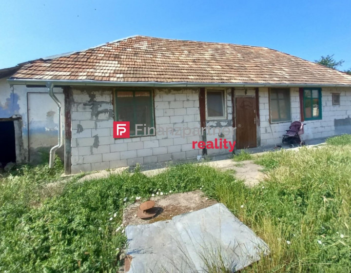 F017-12-KATAa ZNÍŽENÁ CENA!! -  Predaj vidieckeho domu - ČATA
