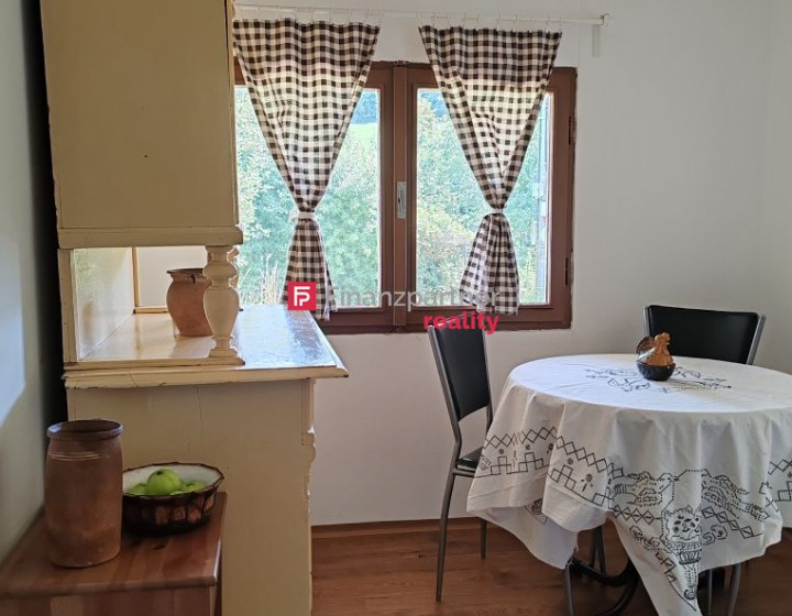 Nízka cena! Na predaj kopaničiarska chalupa a chata myjavské kopanice