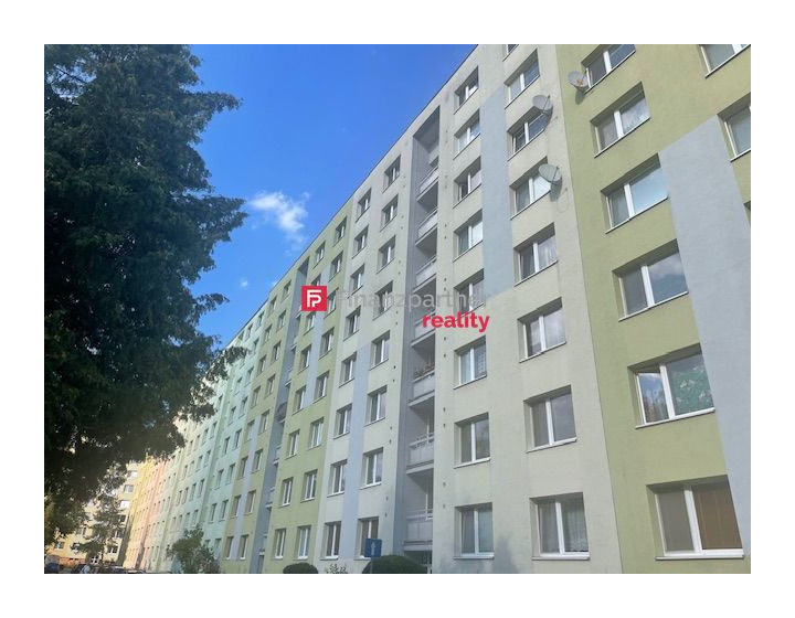 Bezbariérový 1 izb byt v perfektnej časti na začiatku SIII. (F656-111-ANMi)
