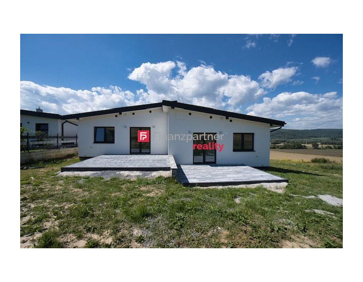 Novostavba v Petrovanoch (F658-12-ANMi)