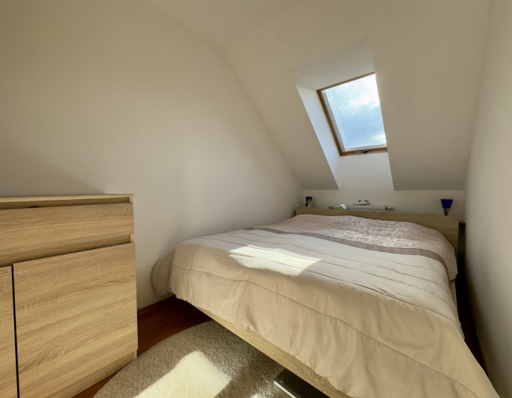 Na predaj 1,5-izbový klimatizovaný byt v centre mesta