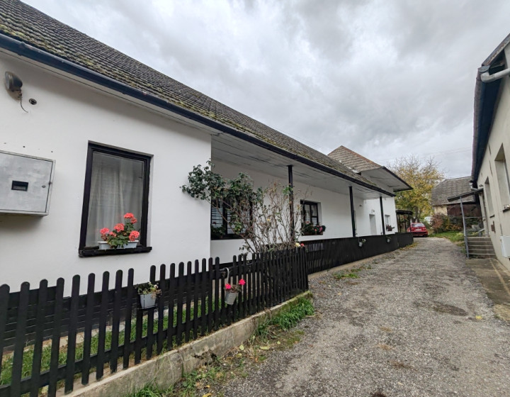 NOVINKA! Rodinný dom s veľkým pozemkom a výhľadom na Veľkú Javorinu