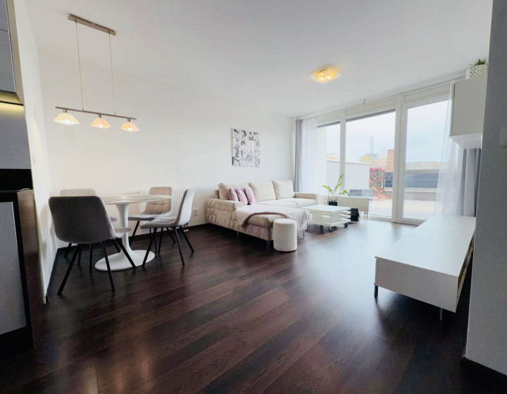 Na predaj moderný 2-izbový byt s terasou!!! 98m²