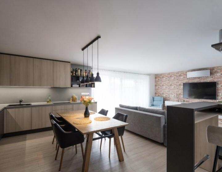 F010- 112- KIS  Hľadám pre klienta 2 izbový byt v meste Dunajská Streda