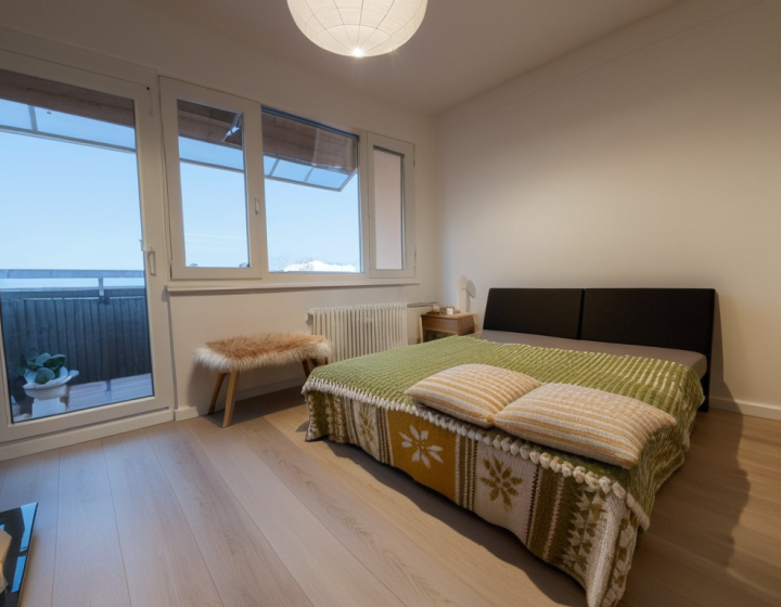 Novinka - ideálny 2-izbový byt s loggiou vo vyhľadávanej lokalite obklopený zeleňou v Trenčíne.