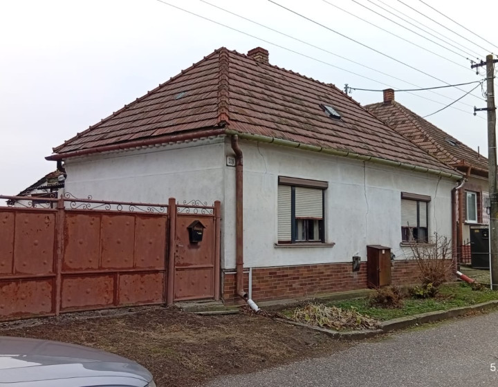 3-izbový rodinný dom s veľkým pozemkom v tichej lokalite