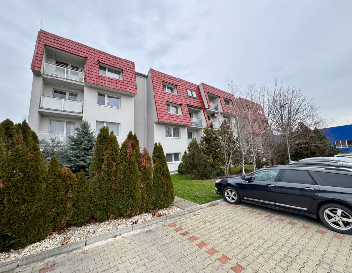 TOP PONUKA: 3-izb. byt s loggiou, garážou a vlastným parkovaním – Cífer