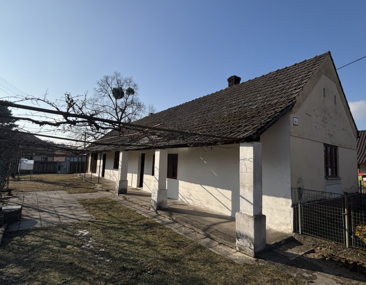 Chalupa s pozemkom 1194 m², Borský Svätý Jur - Tomky, Senica