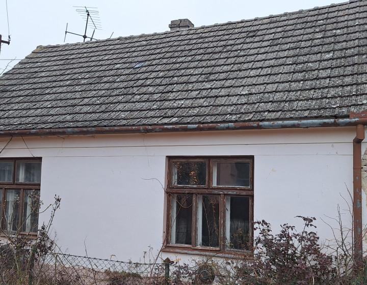 (F001-12-MAPO) Starší rodinný dom ,Šaštín Stráže-okr. Senica