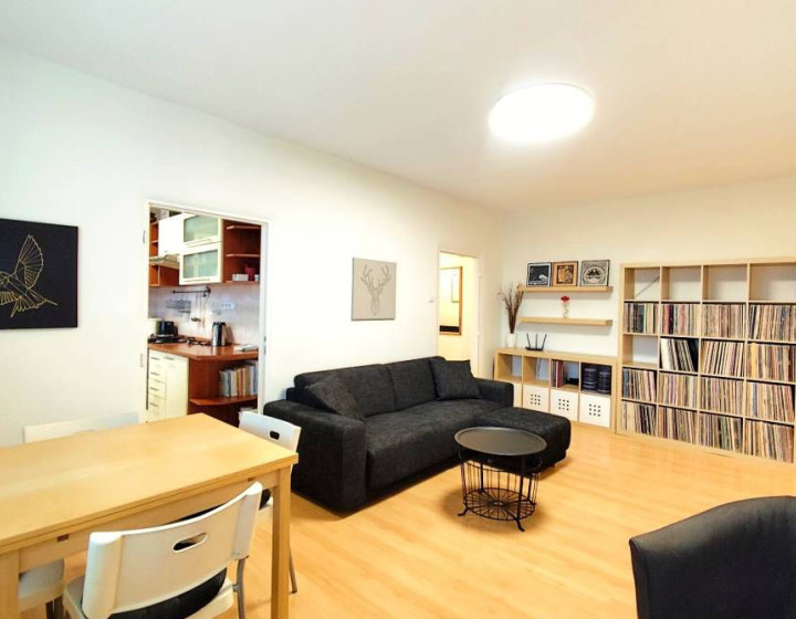 Na predaj 3-izbový byt blízko centra mesta