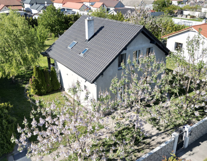 Na predaj moderný 5-izbový rodinný dom v obci Dolný Štál