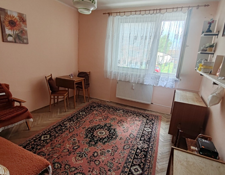 Na predaj pekný 3 izbový byt v Jablonici, dve špajze, dve pivnice