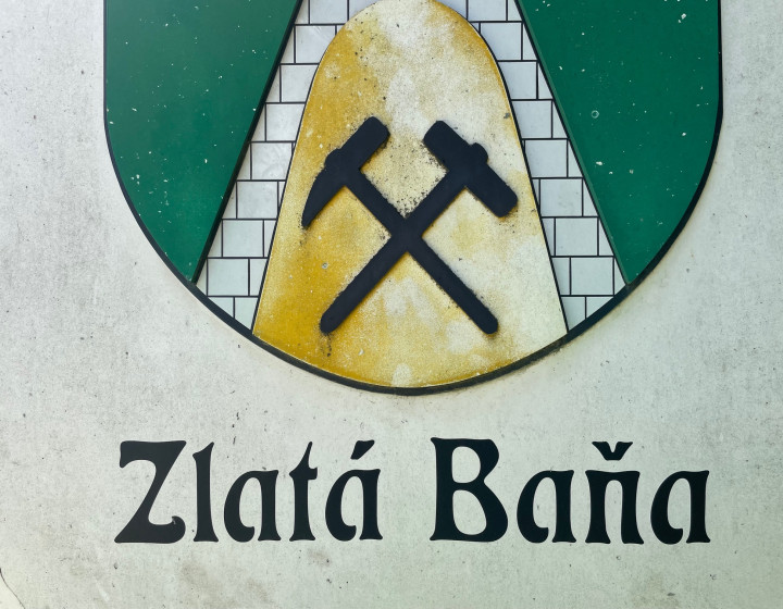 Panenský pozemok k výstavbe RD, pár km na ZB (F753-14-ANM)
