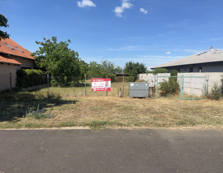 🌟🌟 Stavebný pozemok Miloslavov 888 m² - ihneď k výstavbe