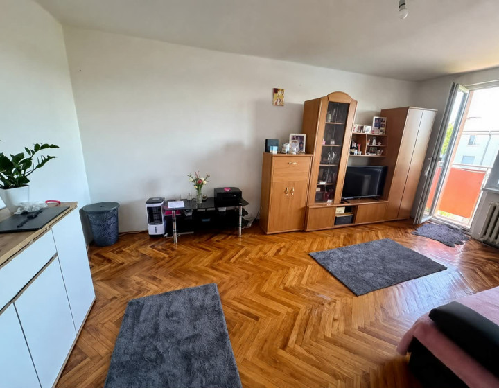 2 izbový byt, Novomestská, Nové Zámky