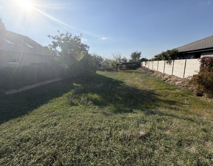 🌟🌟 Stavebný pozemok Miloslavov 888 m² - ihneď k výstavbe