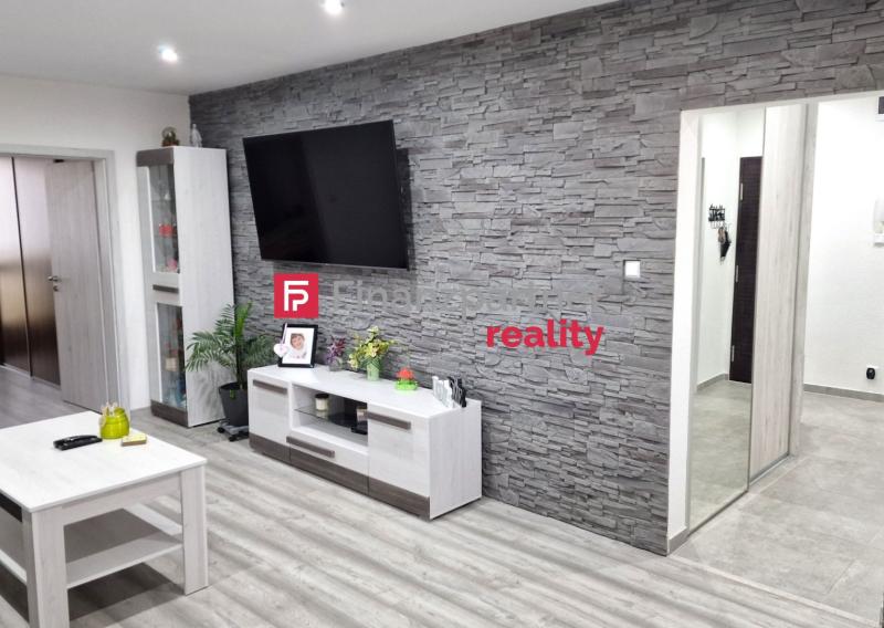 PREDANÝ! čerstvo rekonštruovaný 4-izbák