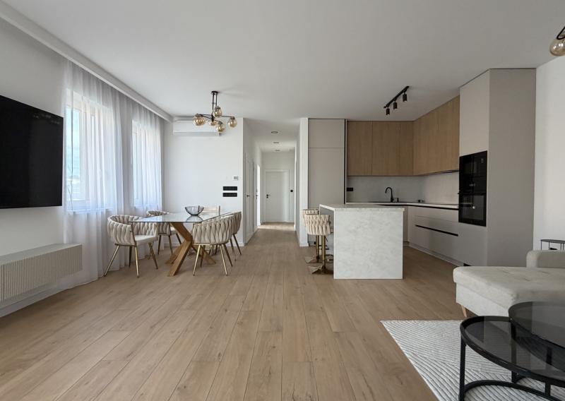 Na prenájom - 4 i dom, Lužianky, Gaštanová, časť RED OAK
