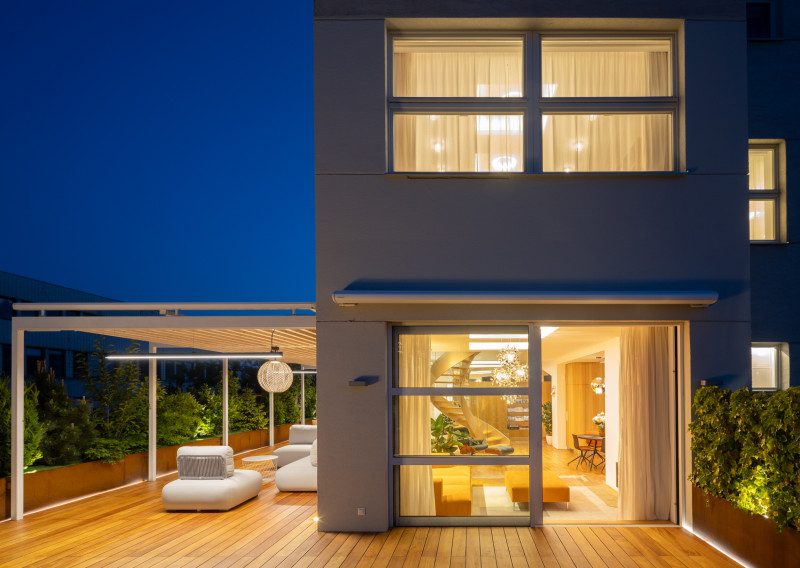 JEDINEČNÝ PENTHOUSE v srdci Bratislavy s panoramatickou terasou